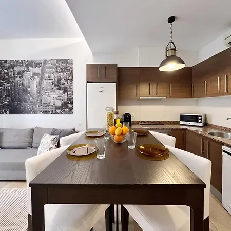 アパート Torre De Gracia *